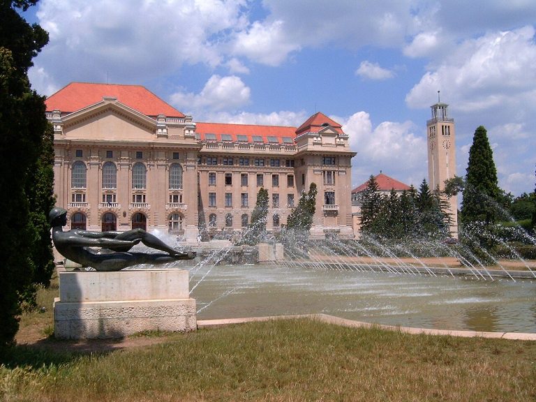Debrecen Üniversitesi kampüsü